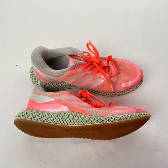 Adidas 4D RUN 1.0 Sneaker in‎ Coral Size 8 - Picture 2 of 9